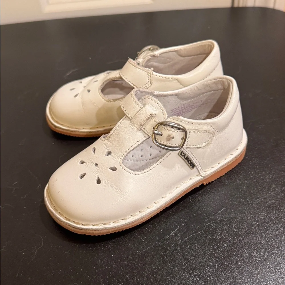 L'Amour white Kids Shoes